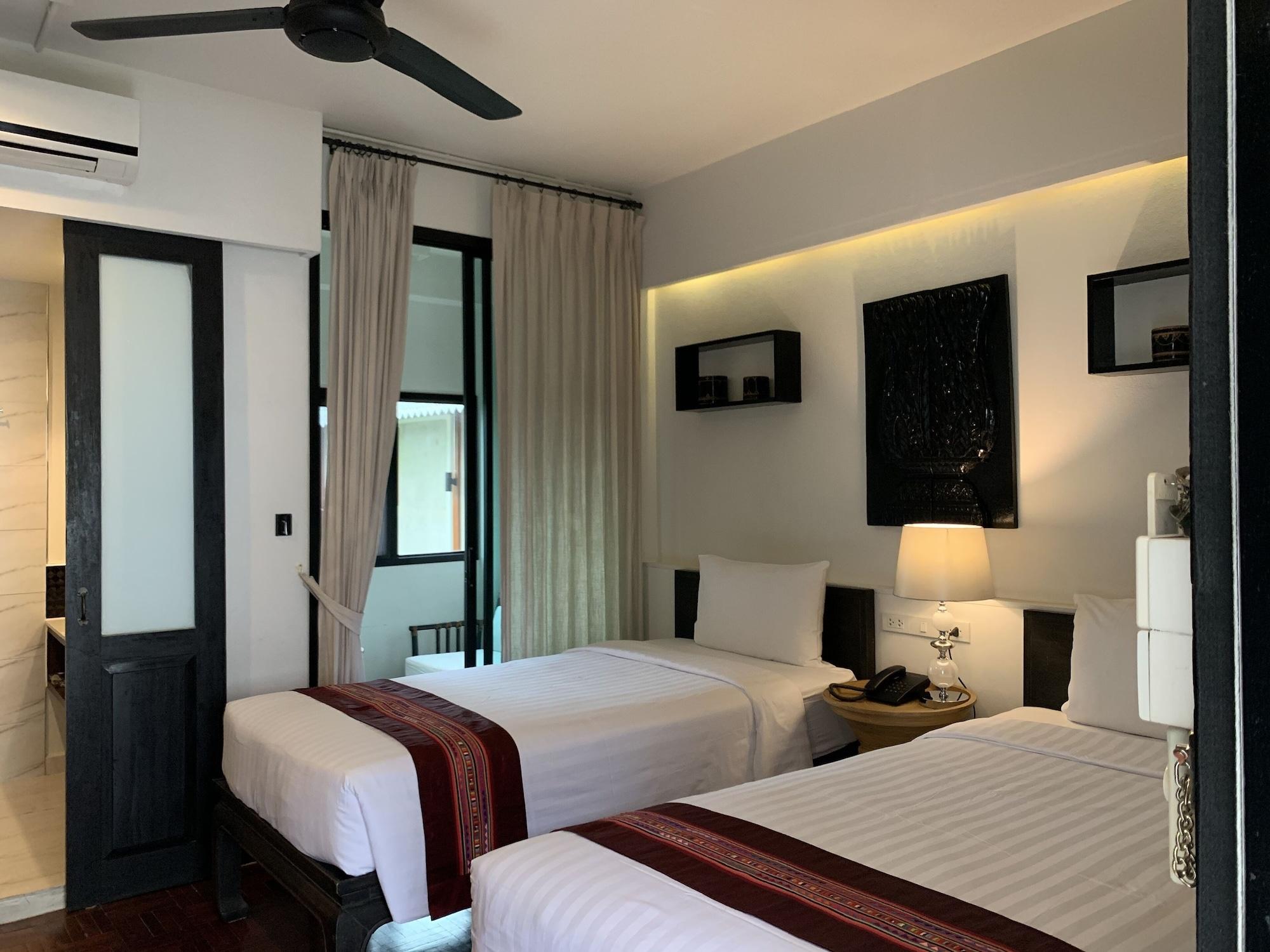 99 The Gallery Hotel- Sha Extra 3*