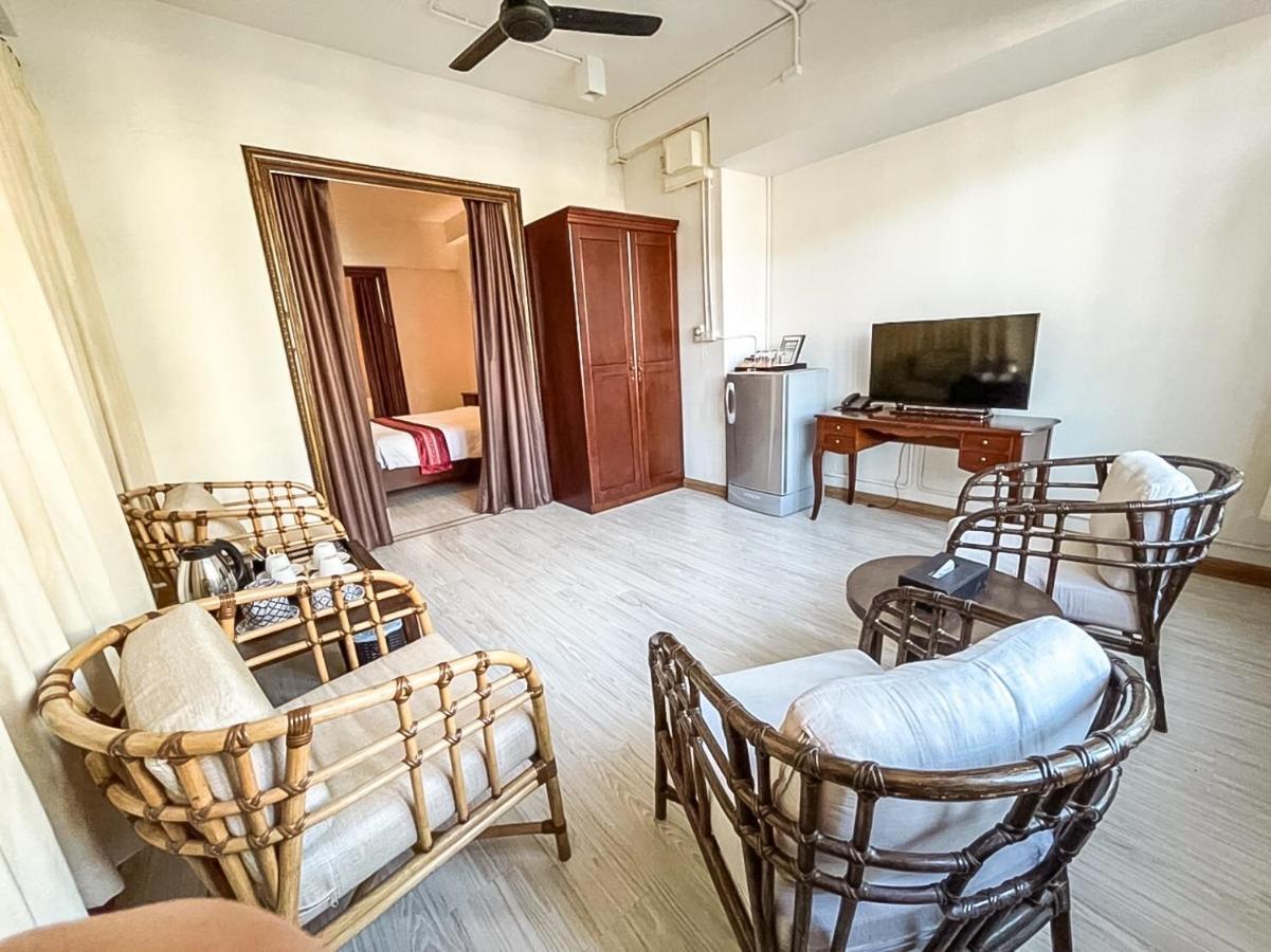 99 The Gallery Hotel- Sha Extra 3* 清迈