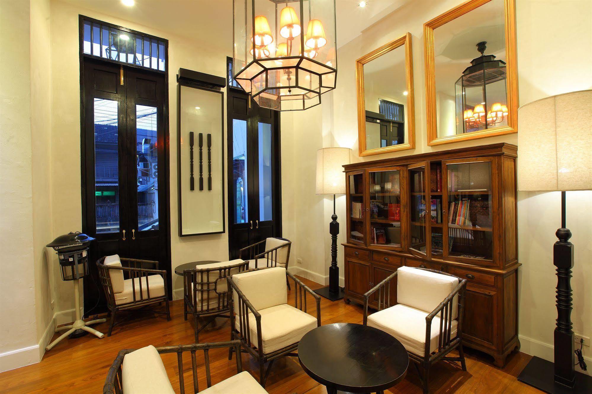 99 The Gallery Hotel- Sha Extra 3*